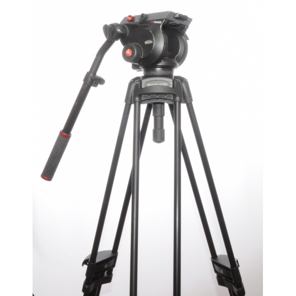 Käytetty Manfrotto 525B+504HD videojalusta