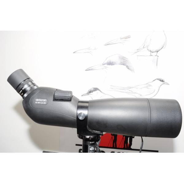Käytetty Opticron ES 80ED+SDLv2+case+puhelin-adapteri